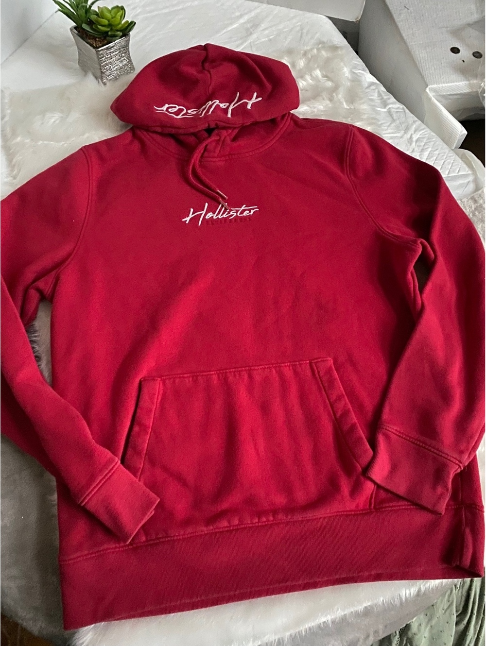 Hollister Must-Have Collection Red Hoodie XL